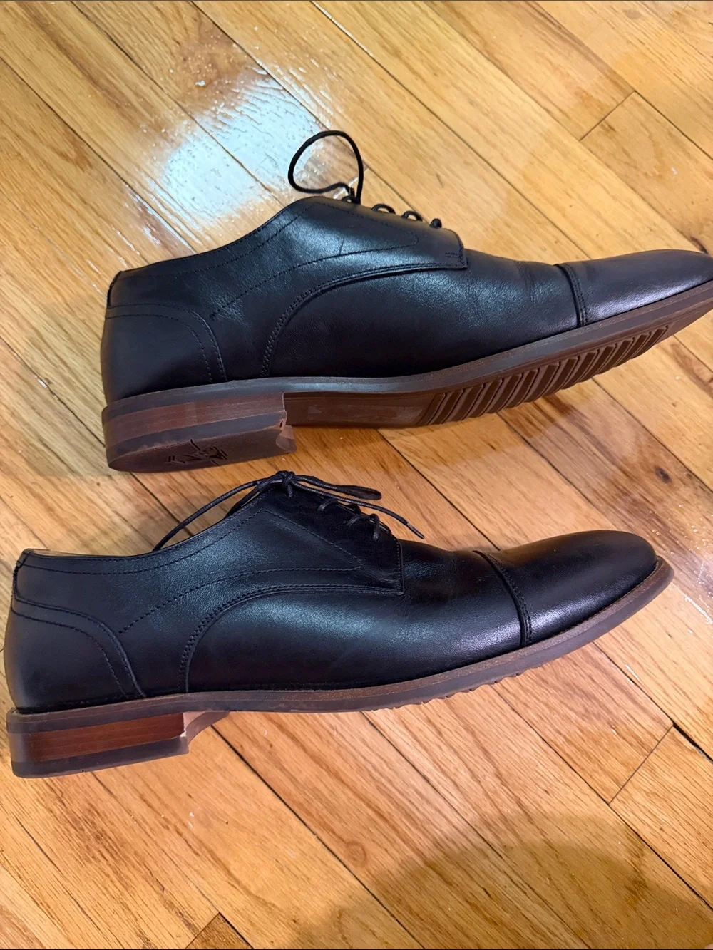 Sz 10M Florsheim Men's Black Leather Cap-Toe Dress Oxfords
